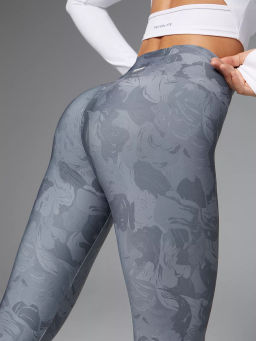 Спортивные леггинсы с принтом