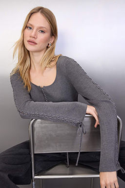 Antrasit Premium Iplik/Ozel Iplik Bagc?k Detayl? Triko Kazak TWOAW26KZ00205 - Trendyolmilla фото 2
