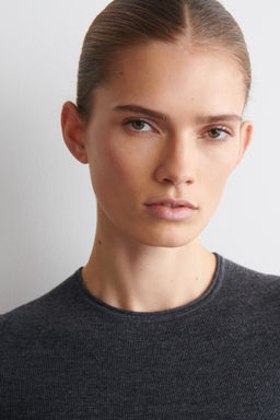 CAMISETA SIN COSTURAS DE LANA MERINO - H&m фото 5