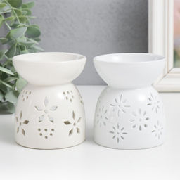 Аромалампа для эфирных масел Кружево цветочное, керамика, белый, 8?6.5?6 см, МИКС