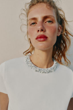 TOP PUNTO ABALORIOS JOYA / Blanco