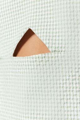 TRENDYOLMILLA Yesil Kareli Pencere Detayl? Ask?l? Mini Dokuma Tulum TWOSS22TU0277  фото 9