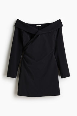 Vestido cruzado off-the-shoulder