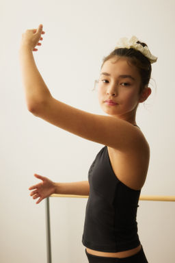 Top sport de tirantes con SoftMove - H&m фото 9