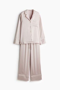 Pijama de saten