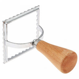 Штамп металлический для пельменей "Квадрат" 7х7см h10см, деревянная ручка, на картоне (Китай)