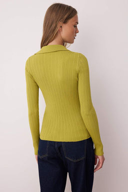 Yag Yesili Fitted/Vucuda Oturan Merserize Gorunumlu Polo Yaka Triko H?rka TWOAW26HI00113 - Trendyolmilla фото 4