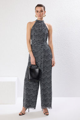 TRENDYOLMILLA Siyah Kusakl? Maxi Sifon Astarl? Dokuma Tulum TWOSS23TU00093