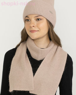 246 PB Шарф женский (145 x 166)