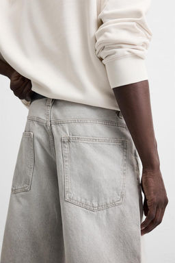 BASIC BAGGY FIT DENIM BERMUDA - Zara фото 46
