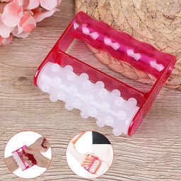 Массажёр антицеллюлитный, 9 × 8 × 3 см, цвет белый/розовый