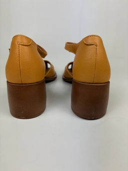 Босоножки 5033.23663bе. Тыква лион+коричневый уценка