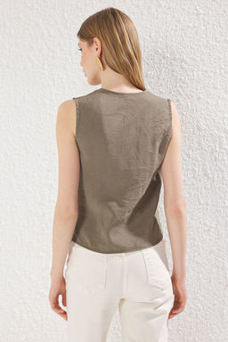Trendyolmilla Haki Modal Omuzlar? Buzgulu Drapeli Anvelop Dokuma Bluz TWOSS25BZ00246