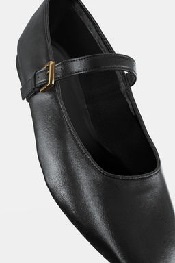 LEATHER BALLET FLATS 50TH ANNIVERSARY