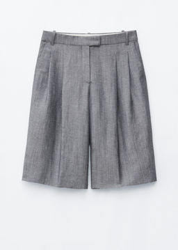 Bermudas entalladas