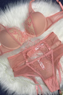 E6616 РОЗОВЫЙ КОМПЛЕКТ БЕЛЬЯ