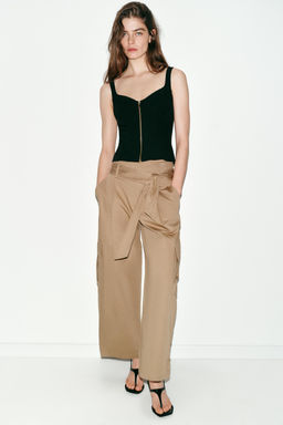 TOP CORSETERO CREMALLERA / Negro