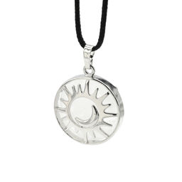 Подвеска Солнце двухсторонняя в металле с горным хрусталем 27*27мм