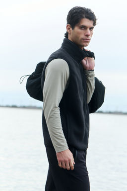 Chaleco de deporte en borreguito Regular Fit - H&m фото 7