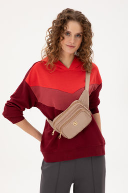 Женская поясная сумка бежевого цвета Неожиданная скидка в корзине