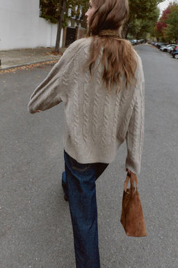 SOFT CABLE KNIT JUMPER - Zara фото 11