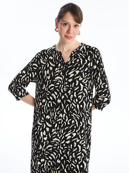 Ka??k Yaka Desenli Elbise