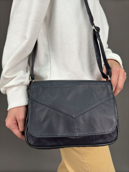 Сумка женская из телячьей кожи