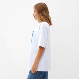 Футболка женская MINAKU: Exclusive print, белая, размер 48