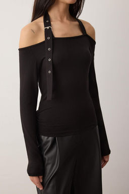 Siyah Boyundan Aksesuar Kemer Detayl? Fitted/Vucuda Oturan Orme Bluz TWOAW26BZ00197