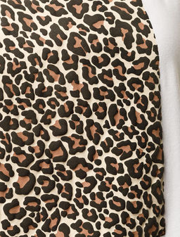 VILATTE / Футболка из премиального хлопка с авторским принтом  фото 2