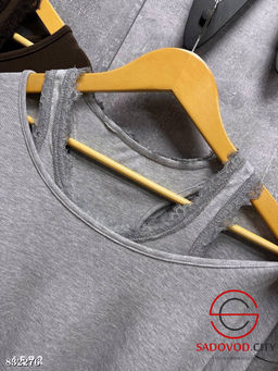 Свободный лонгслив и майка из трикотажа