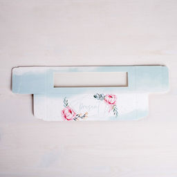 Цена за 5 шт. Коробка для макарун, кондитерская упаковка, «Сладкий подарок» 18 х 5.5 х 5.5 см