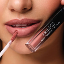 ARTDECO Флюид для губ матовый Mat Passion Lip Fluid тон 55 nudist, 3 мл  фото 3