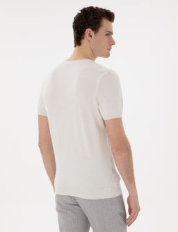 Ekru Slim Fit Bisiklet Yaka Triko Ti__rt