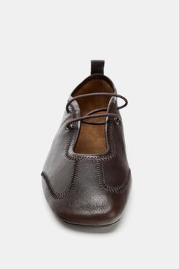 LEATHER LACE-UP BALLET FLATS - Zara фото 5
