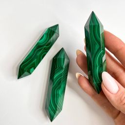 Кристалл двухконечный из Малахита - Радуга самоцветов фото 2