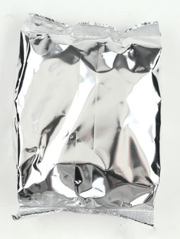 Подарочный набор новогодний «С новым годом»: чай весовой чёрный/зелёный, чай в пакетиках, печенье, кофе, арахис, драже