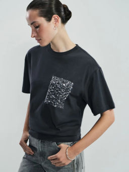 Футболка из хлопка с декоративным карманом / Zarina