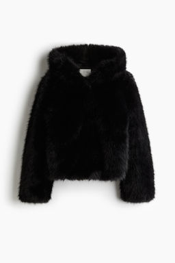Chaqueta con capucha