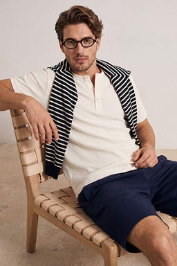 Lacivert Regular Fit D_k_ml_ _rme _ort & Bermuda TMNSS26SR00037