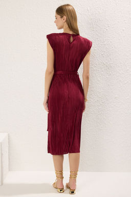 TRENDYOLMILLA Fusya Duz Vatkal? Midi Vatkal? Kusakl? Pilise Orme Elbise TWOSS24EL00131  фото 13