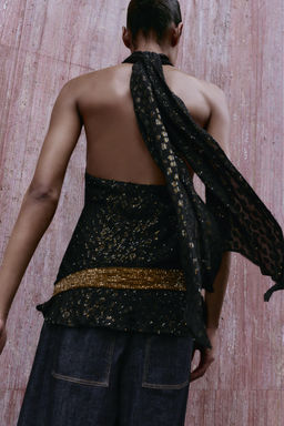 HALTER TOP WITH METALLIC THREAD TRIM - Zara фото 5