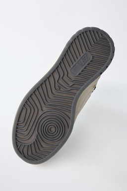 STRANGER THINGS  NETFLIX HIGH-TOP SNEAKERS - Zara фото 8