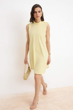 Ac?k Sar? Duz Dugme Detayl? Mini Dokuma Elbise TWOSS26EL00300 - Trendyolmilla фото 2