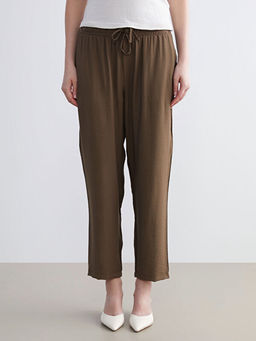 Beli Lastikli Kad?n Pantolon