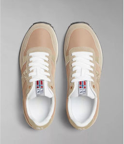 Кроссовки женские