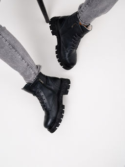 Ботинки 319.PODYUM141bl.Вакса черная/шерсть