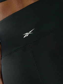 Шорты женские