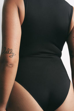 V-NECK POLYAMIDE BODYSUIT - Zara фото 3