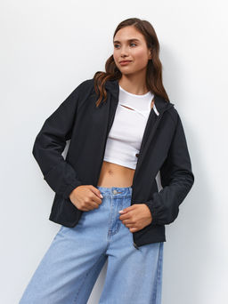 T3343-3 Ветровка женская